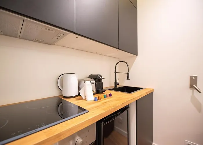 1 Bedroom Canal St Martin Eurostar Апартаменты